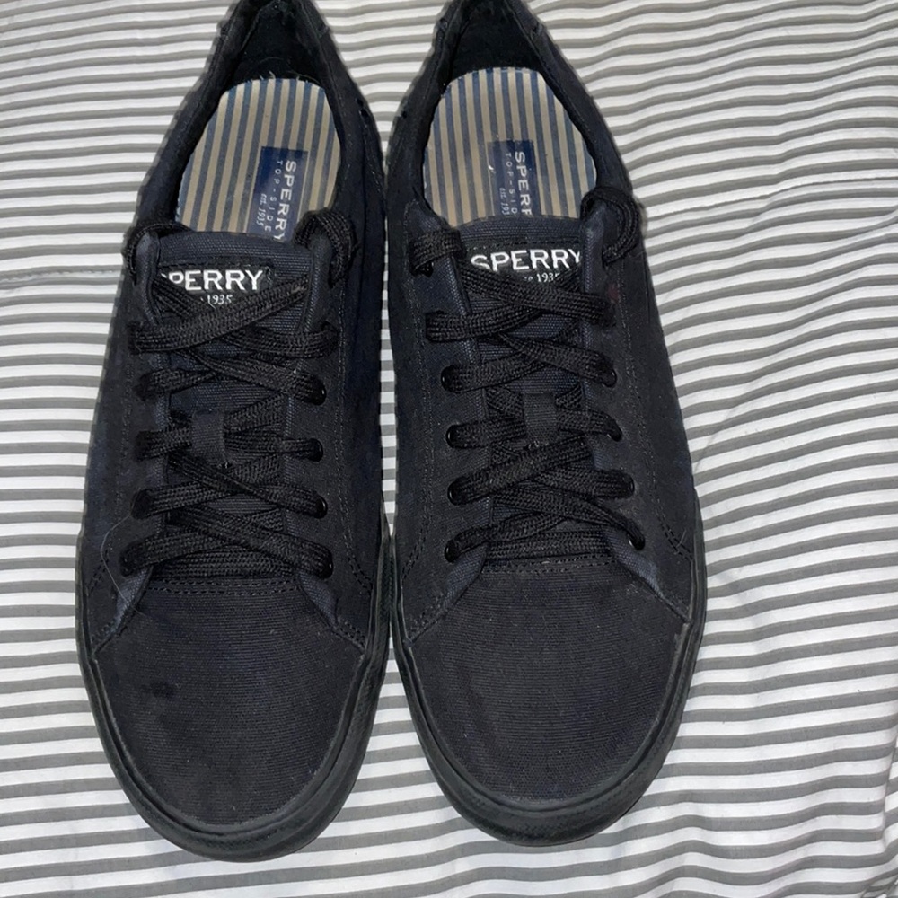 Sperry men’s 91/2 Casual Court sneaker traditional Sperry anti-slip sole black